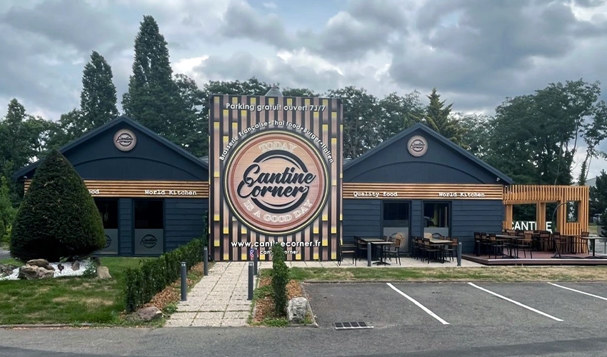 enseigne lumineuse facade commerce lettres boitier led